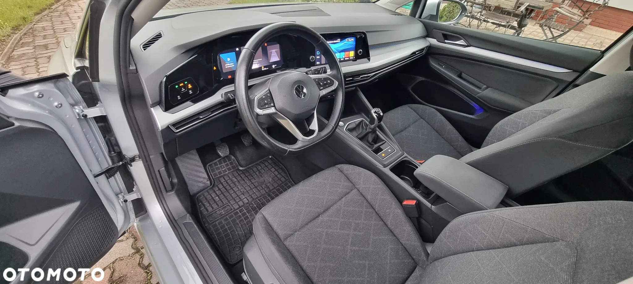 Volkswagen Golf - 28