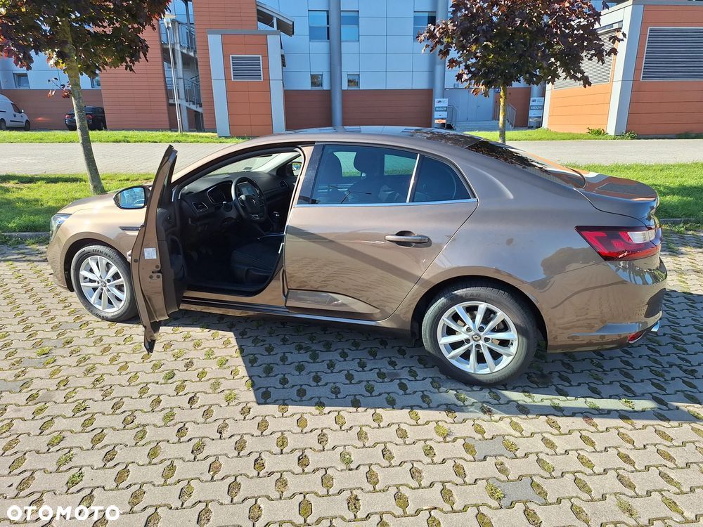 Renault Megane 1.3 TCe FAP Intens - 11