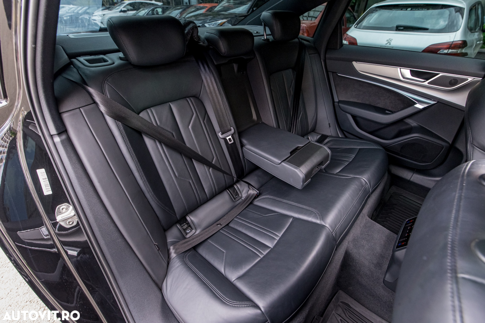 Audi A6 Avant 50 TDI quattro Tiptronic MHEV Basic - 38