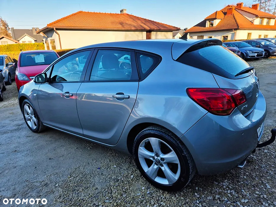 Opel Astra 1.4 Turbo Exklusiv - 20