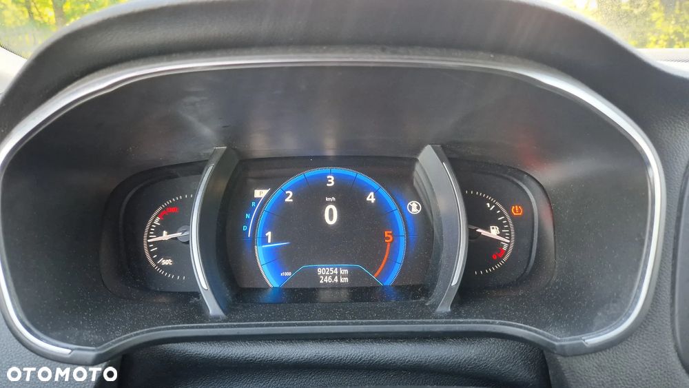 Renault Megane ENERGY dCi 110 EDC LIMITED - 26