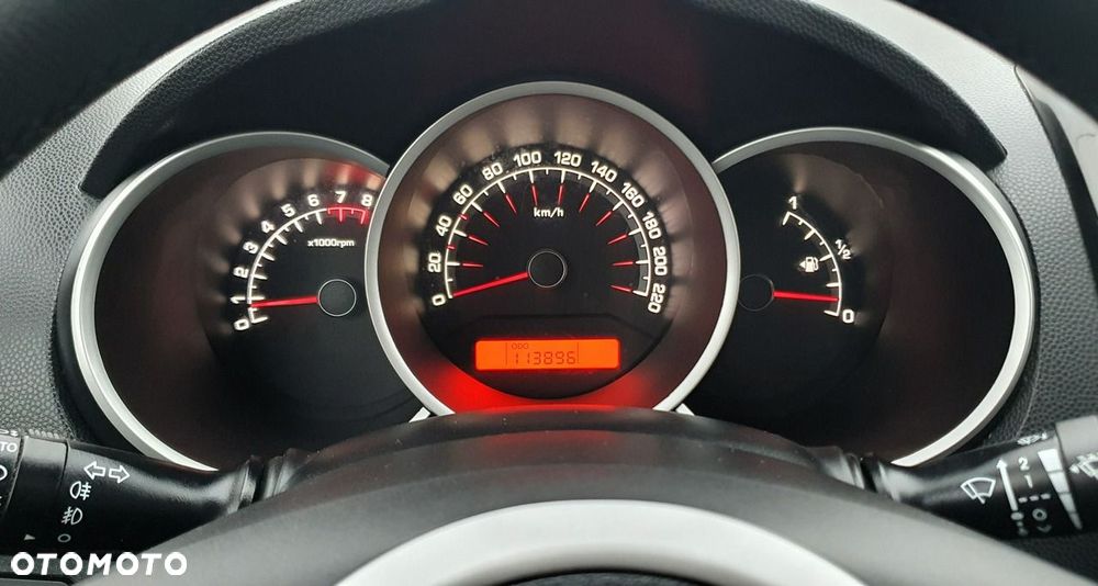 Kia Venga - 20