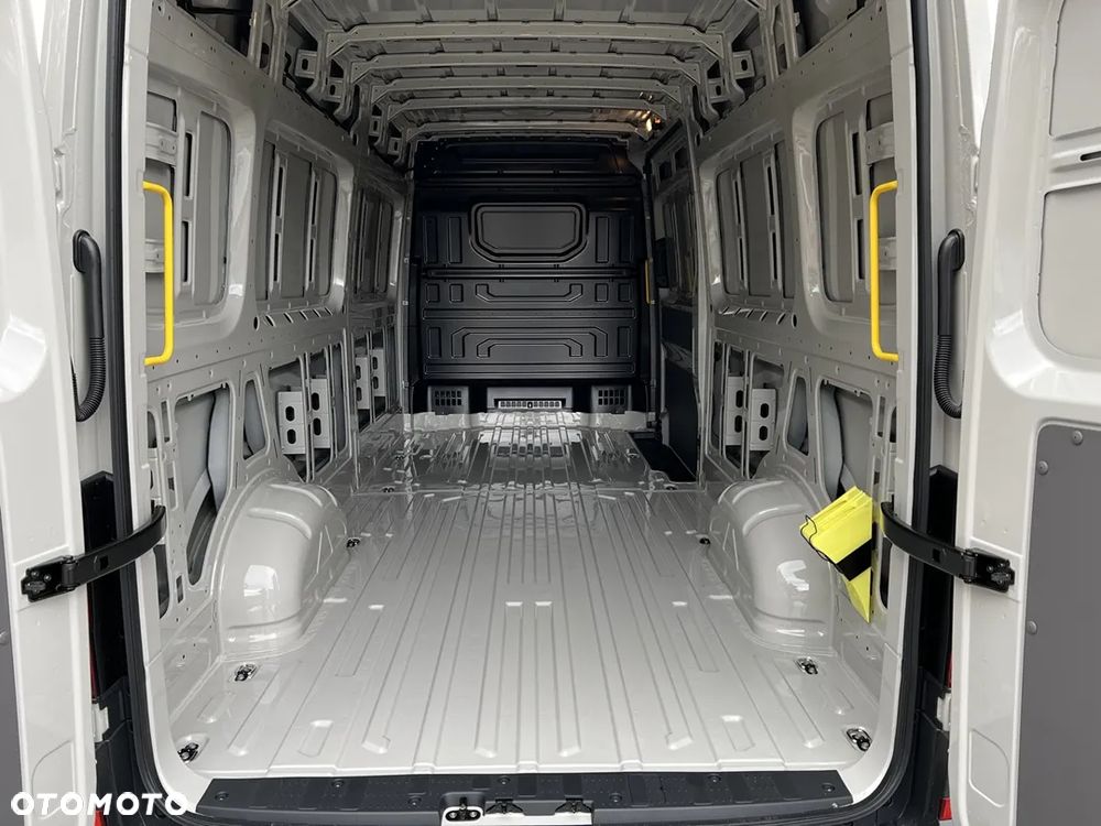 Volkswagen Crafter - 5