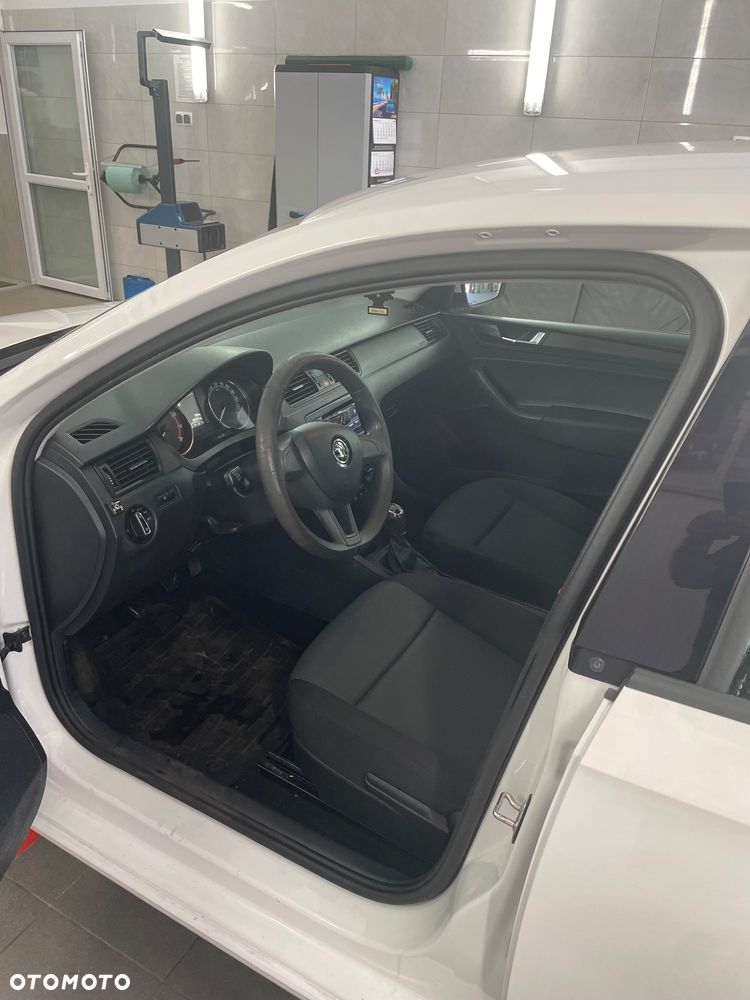 Skoda RAPID 1.0 TSI Active - 3