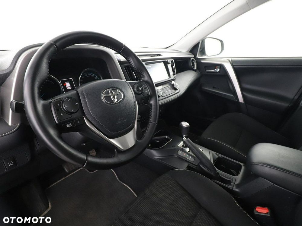 Toyota RAV4 - 14