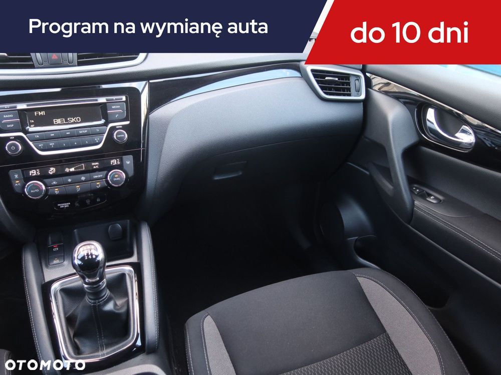 Nissan Qashqai - 10