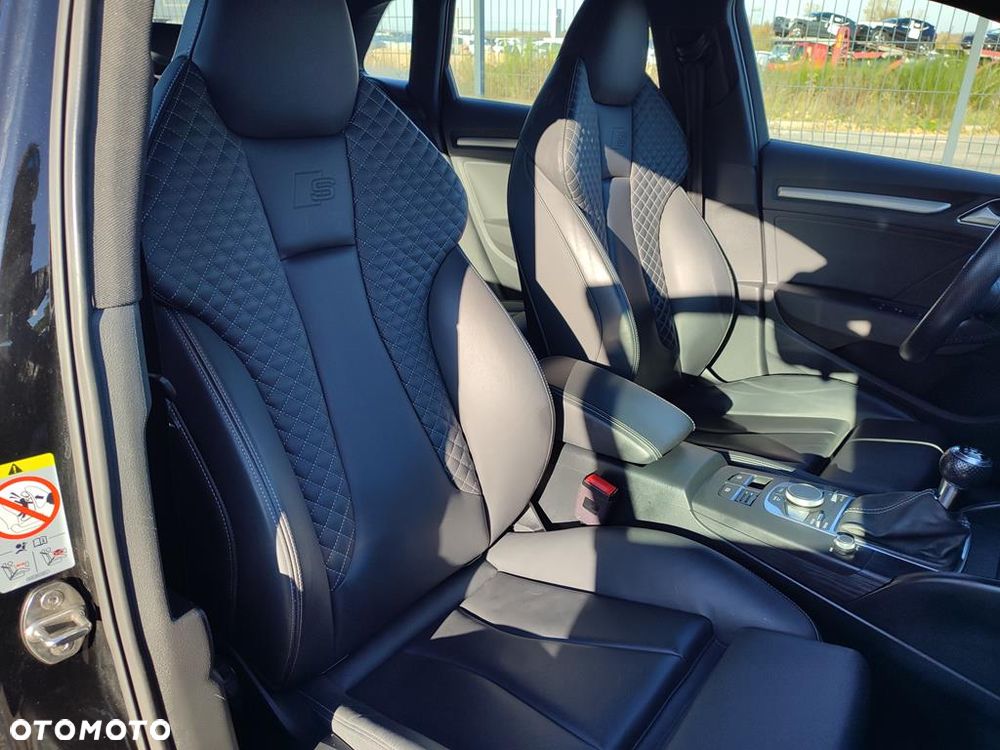 Audi A3 Sportback 2.0 TDI (clean diesel) S line Sportpaket - 16