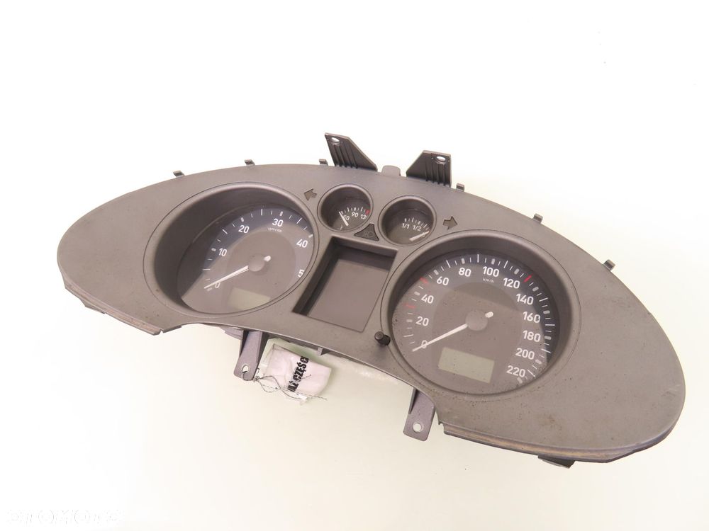 LICZNIK SEAT IBIZA III (6L1) 1.4 TDI 6L0920803A - 6