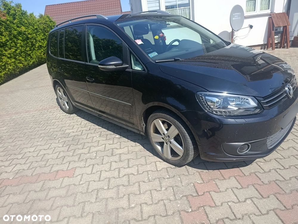 Volkswagen Touran 2.0 TDI DPF Highline DSG - 3