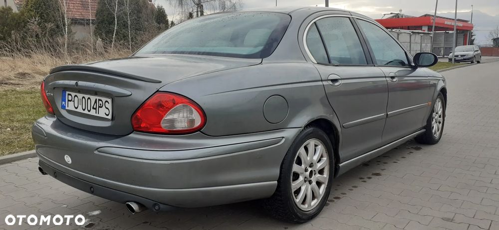 Jaguar X-Type 2.5 V6 4x4 - 5