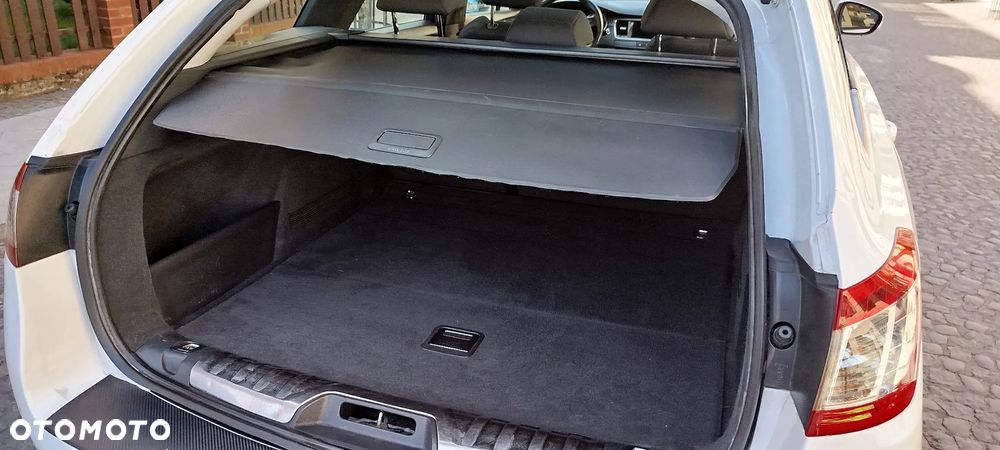 Peugeot 508 1.6 e-HDi Active S&S - 13