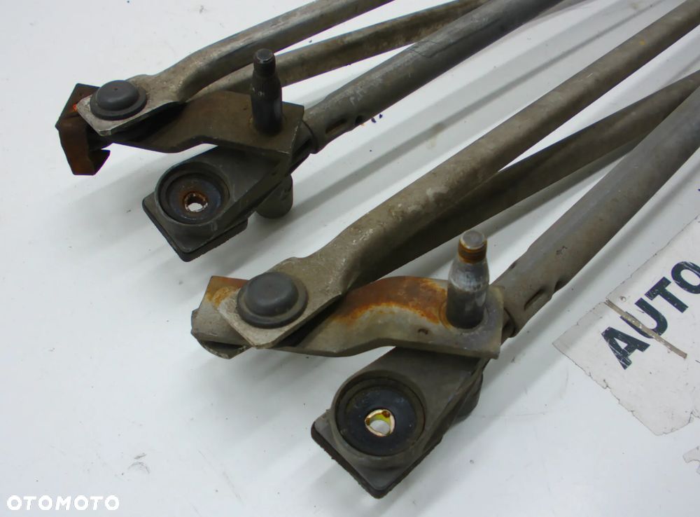 Ford Focus MK1 Mechanizm wycieraczek przód  EU - 2