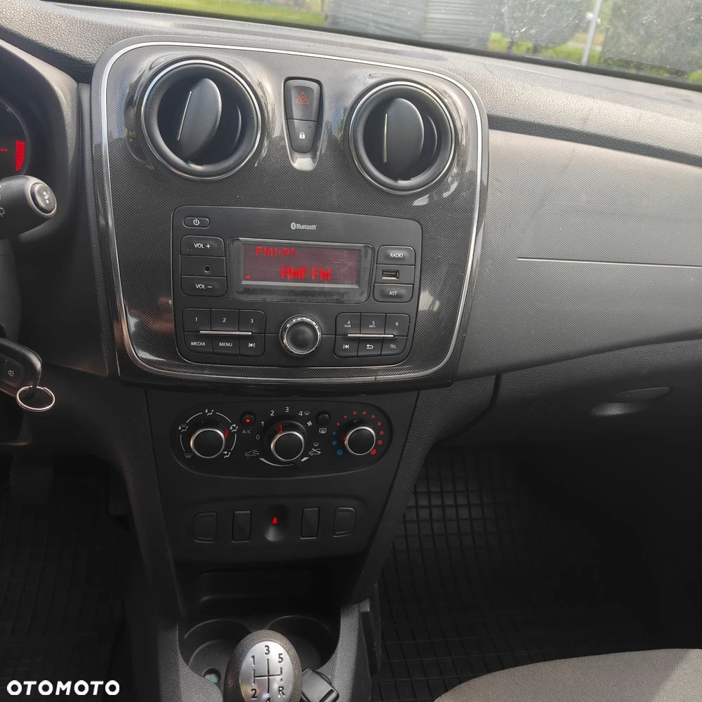 Dacia Sandero 1.5 dCi Laureate - 15