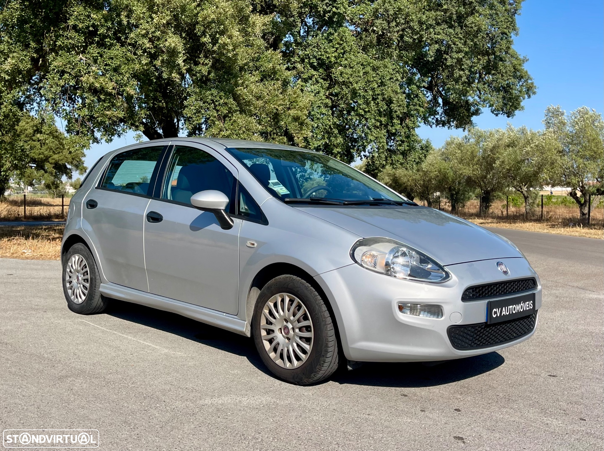 Fiat Punto 1.2 Lounge S&S - 3