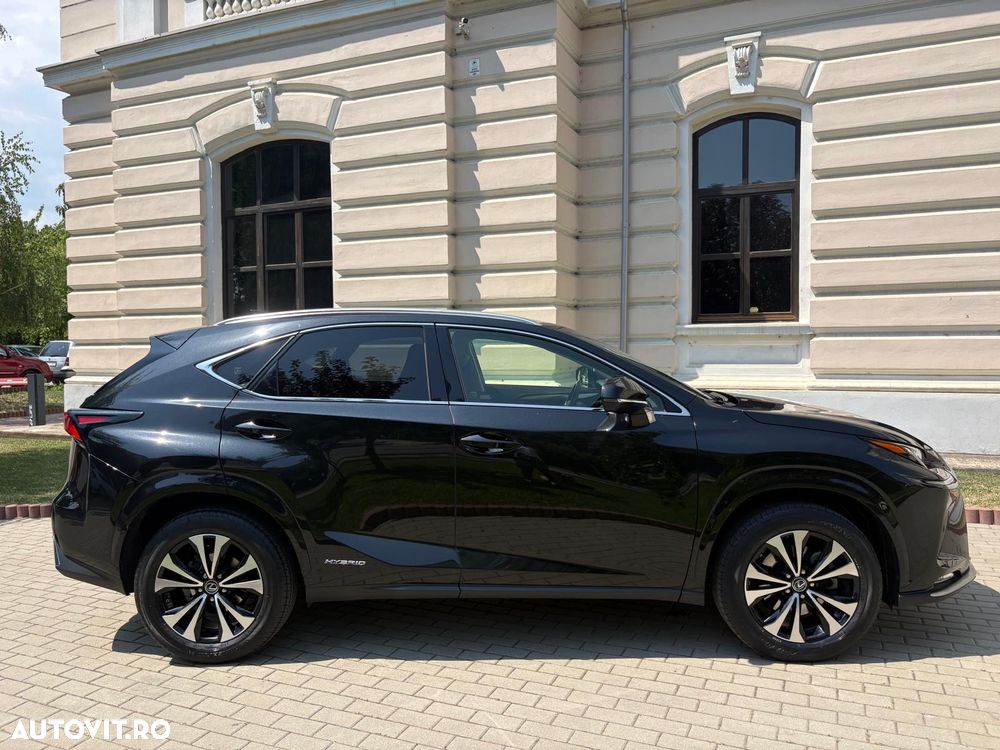 Lexus Seria NX 300h Style Edition - 4