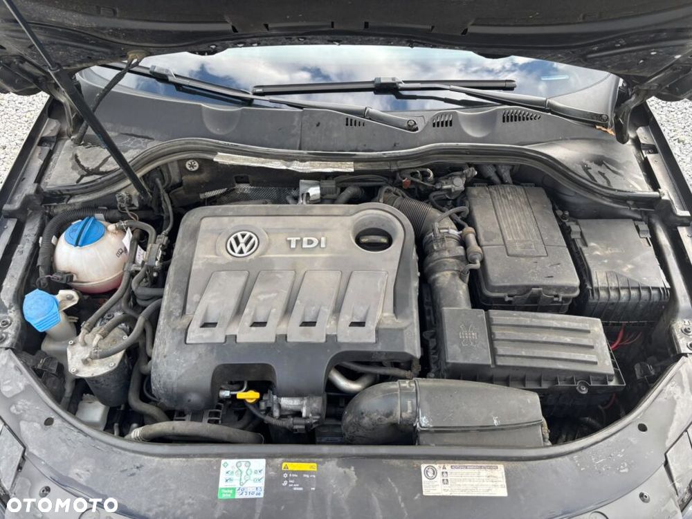 Volkswagen Passat Variant 2.0 Blue TDI SCR Business Edition - 26