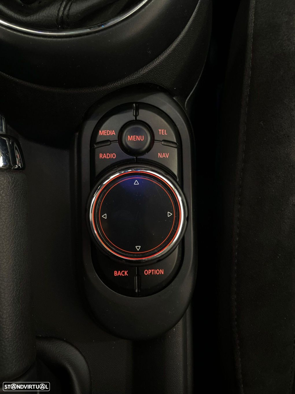 MINI 3 Portas Cooper D - 45