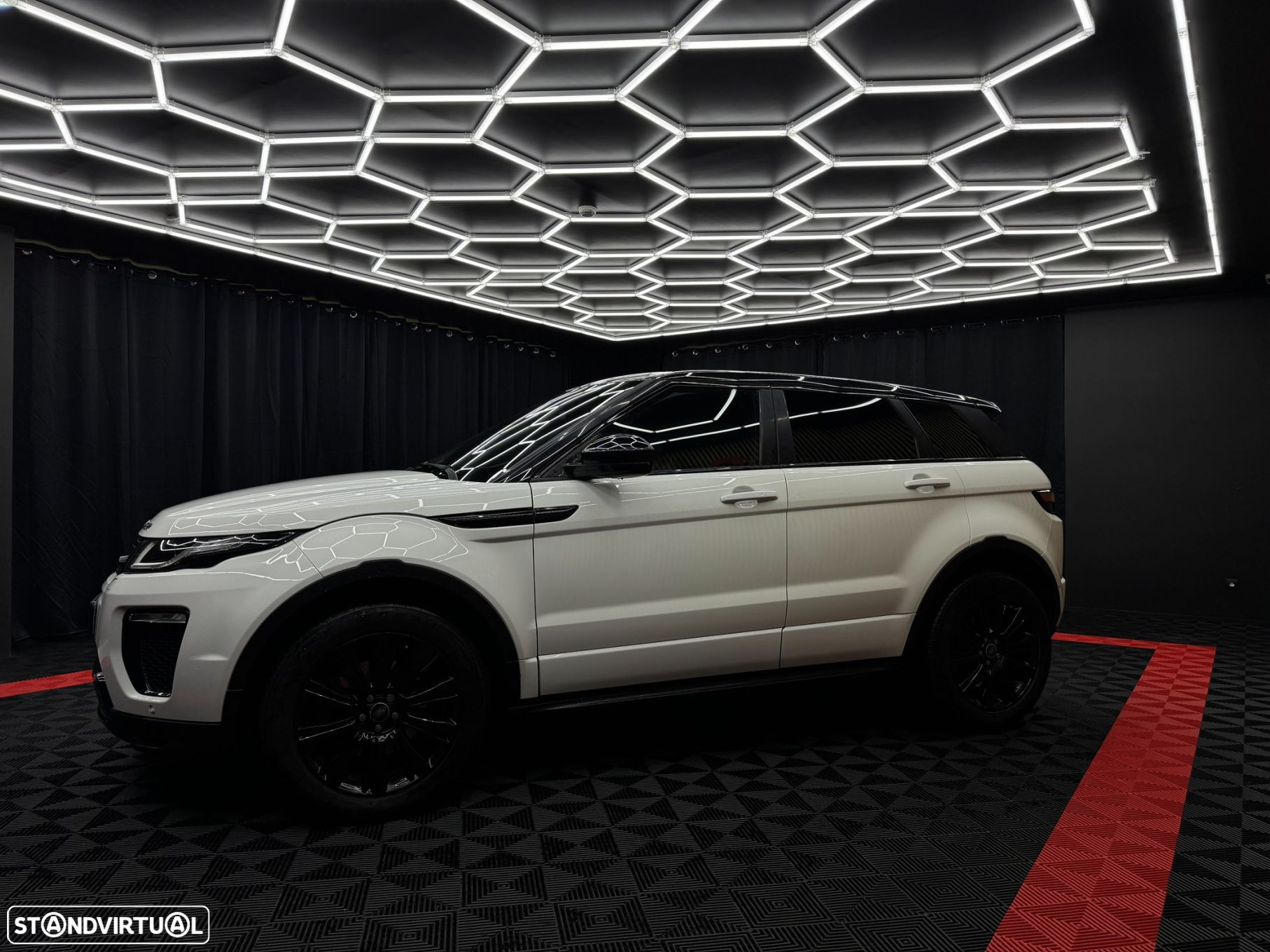 Land Rover Range Rover Evoque 2.0 TD4 HSE Dynamic Auto - 3