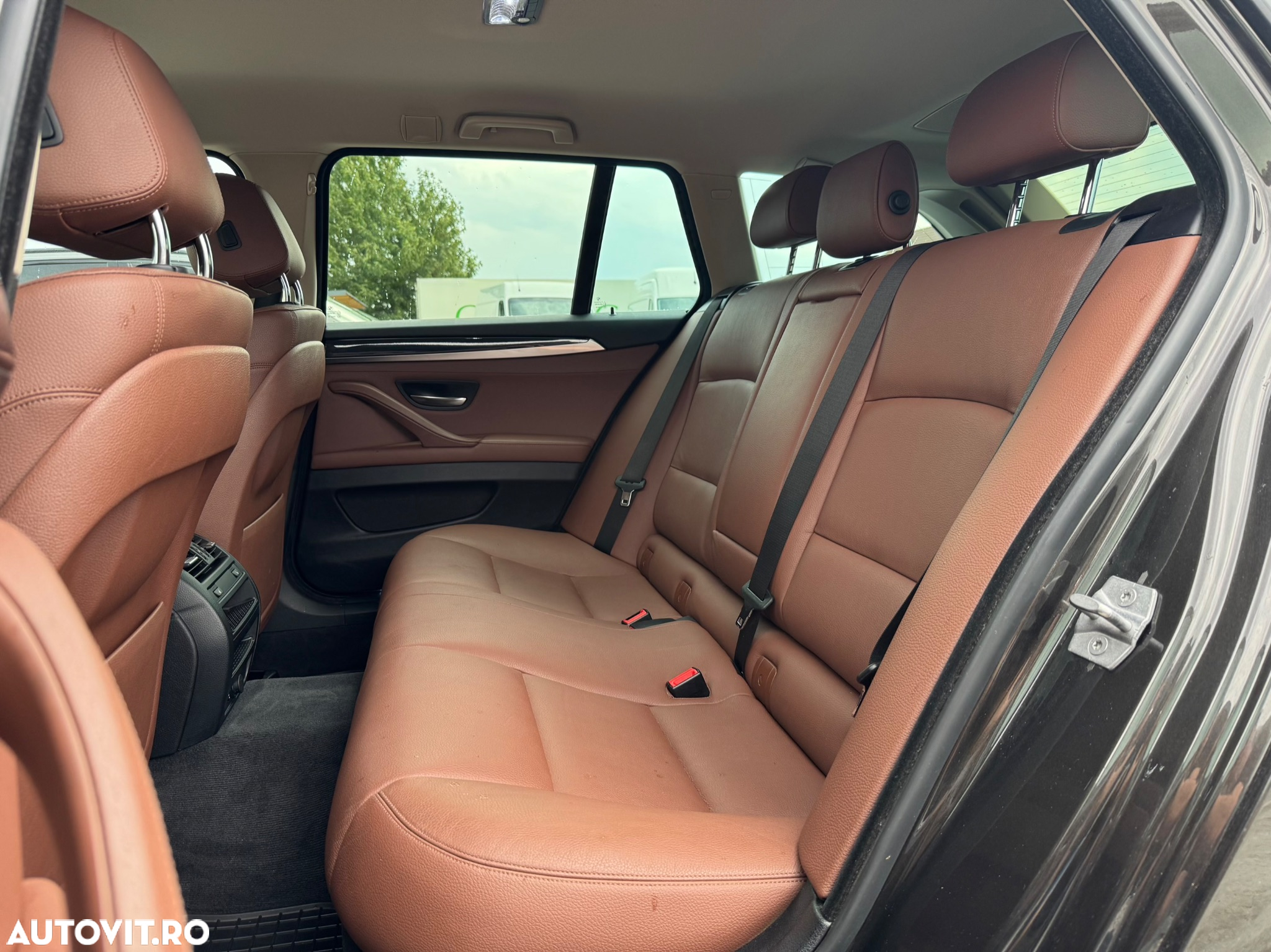 BMW Seria 5 525d xDrive Touring Aut. Luxury Line - 22