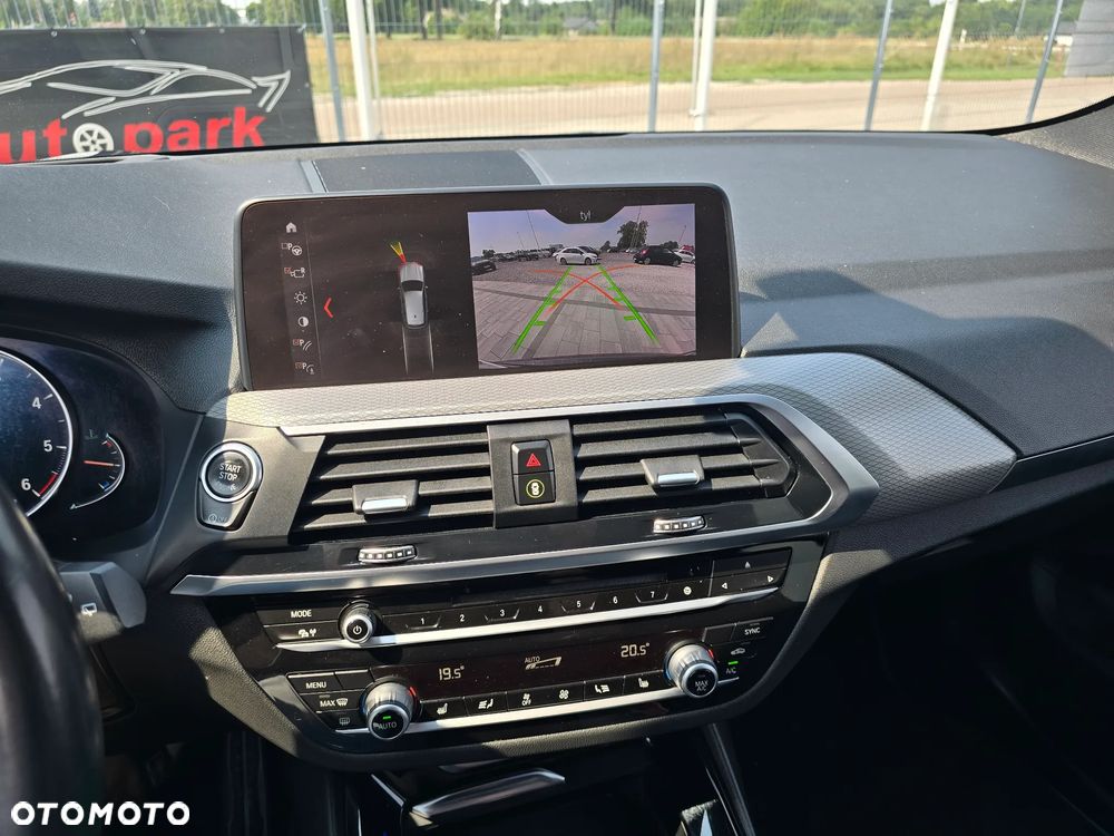 BMW X3 xDrive20d xLine - 25