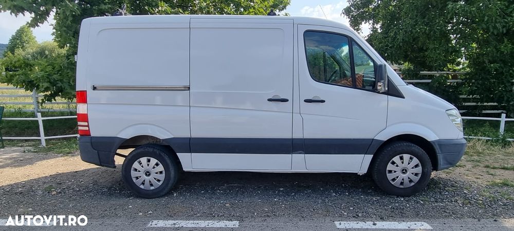 Mercedes-Benz Sprinter - 12