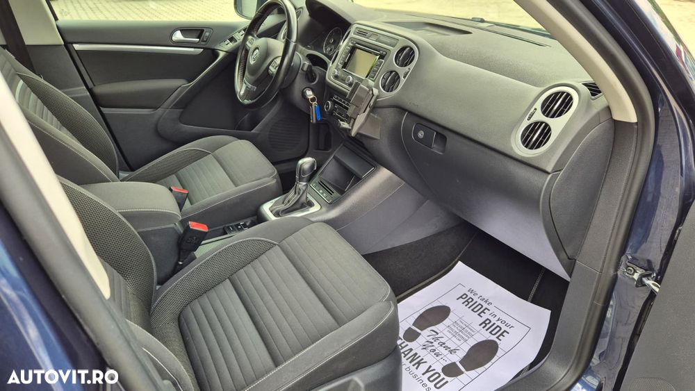 Volkswagen Tiguan 2.0 TDI 4Motion DSG Sport & Style - 8