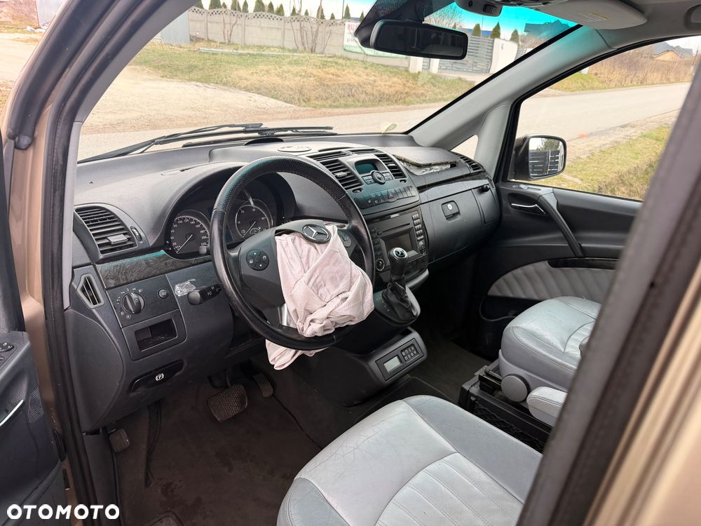 Mercedes-Benz Viano 3.0 CDI DPF lang Automatik Avantgarde - 18