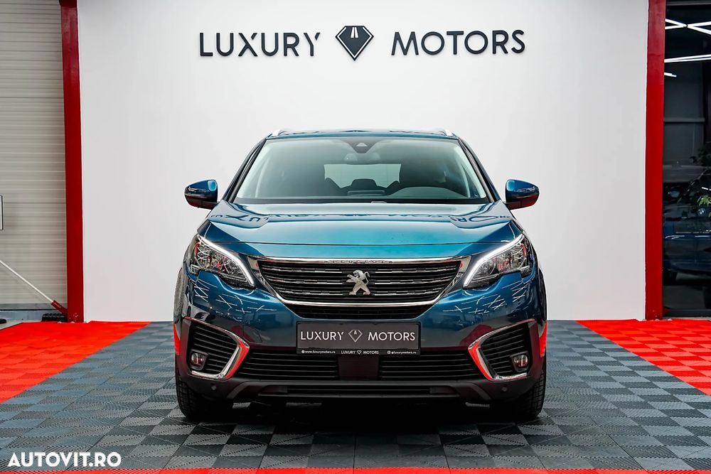 Peugeot 5008 - 3