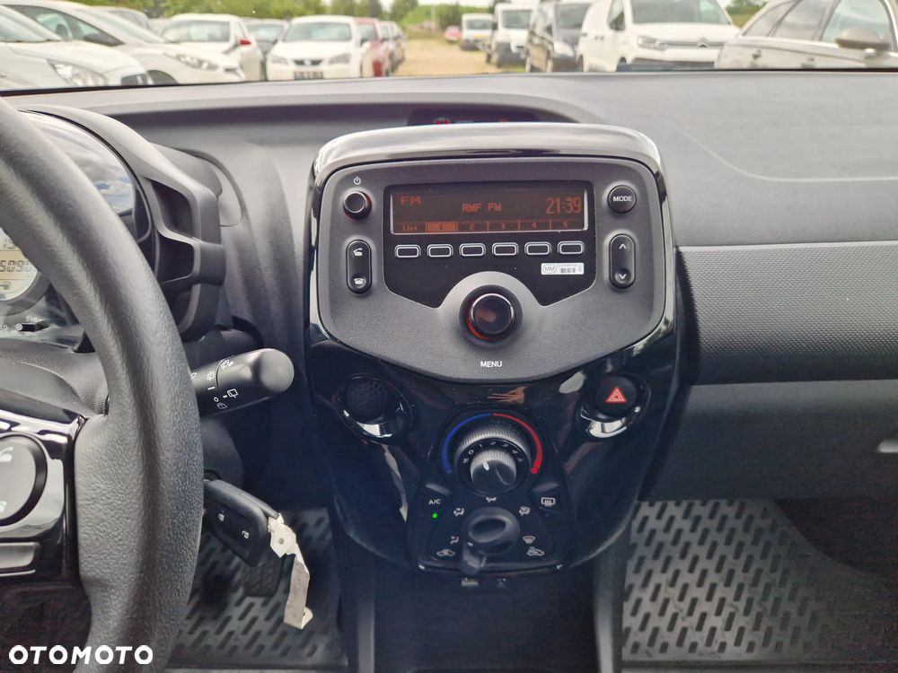 Citroën C1 1.0 VTi GPF Shine - 15