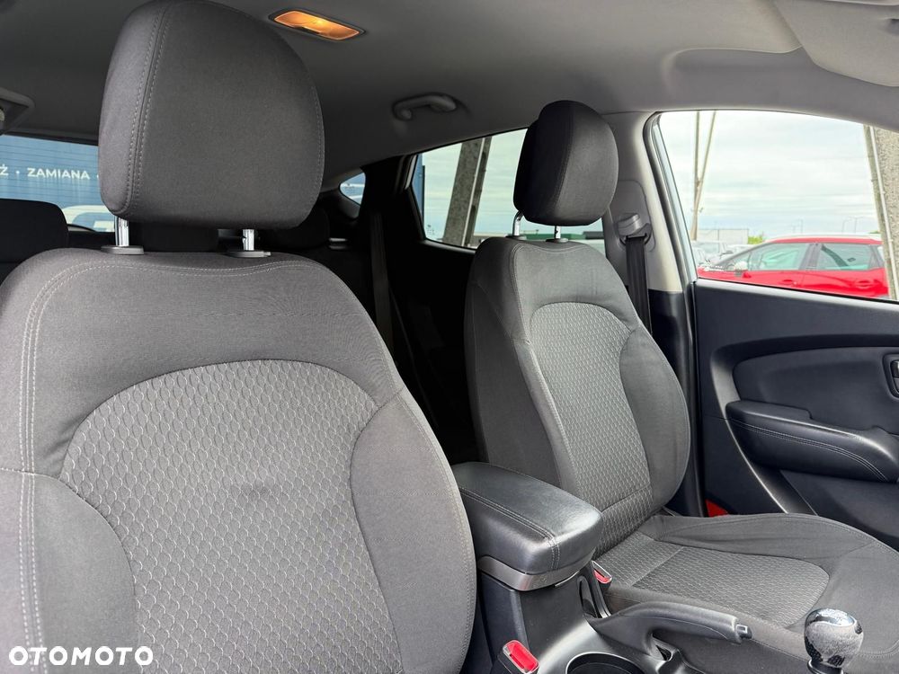 Hyundai ix35 1.7 CRDi Classic 2WD - 18