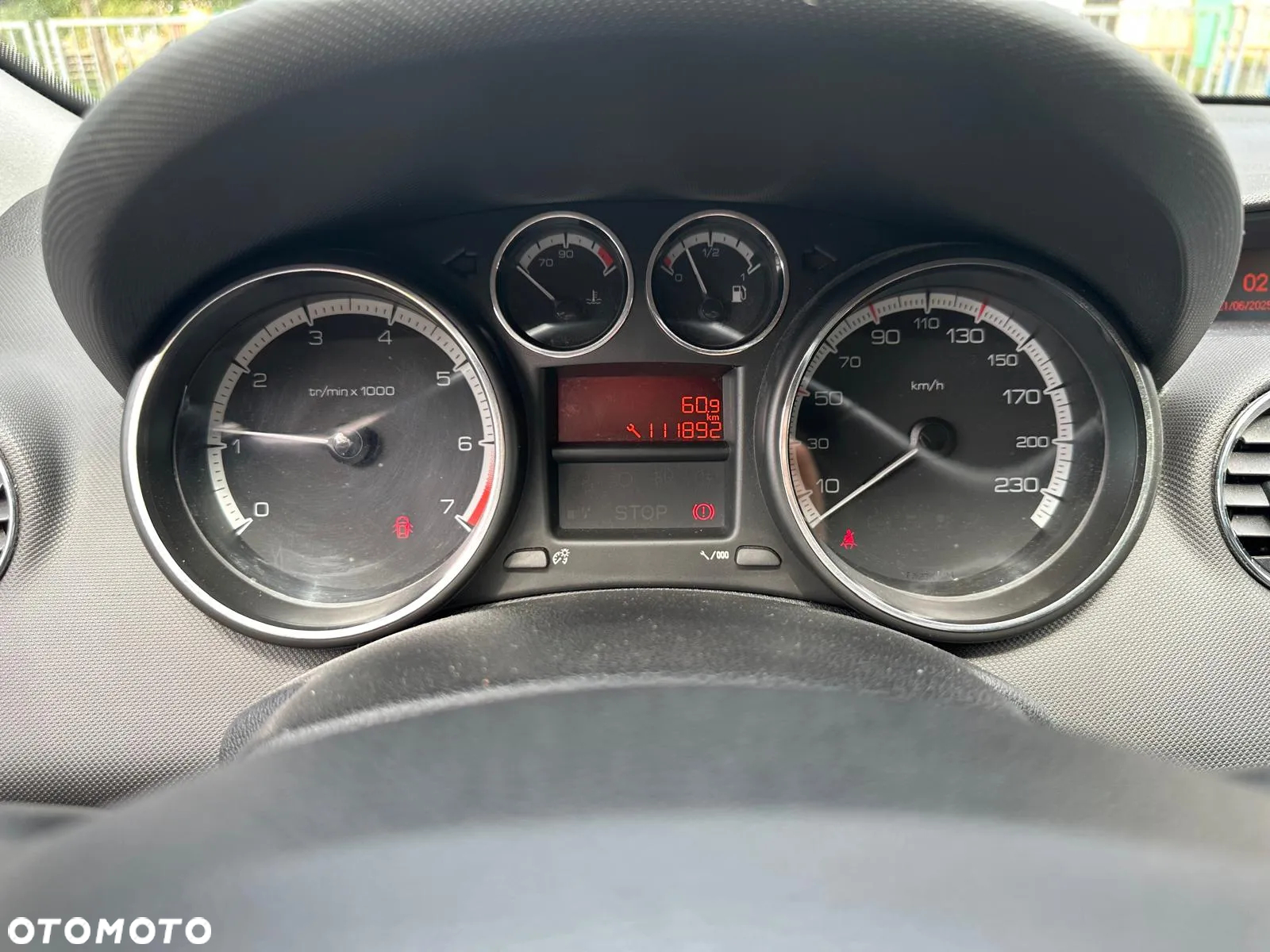 Peugeot 308 1.4 Trendy - 14
