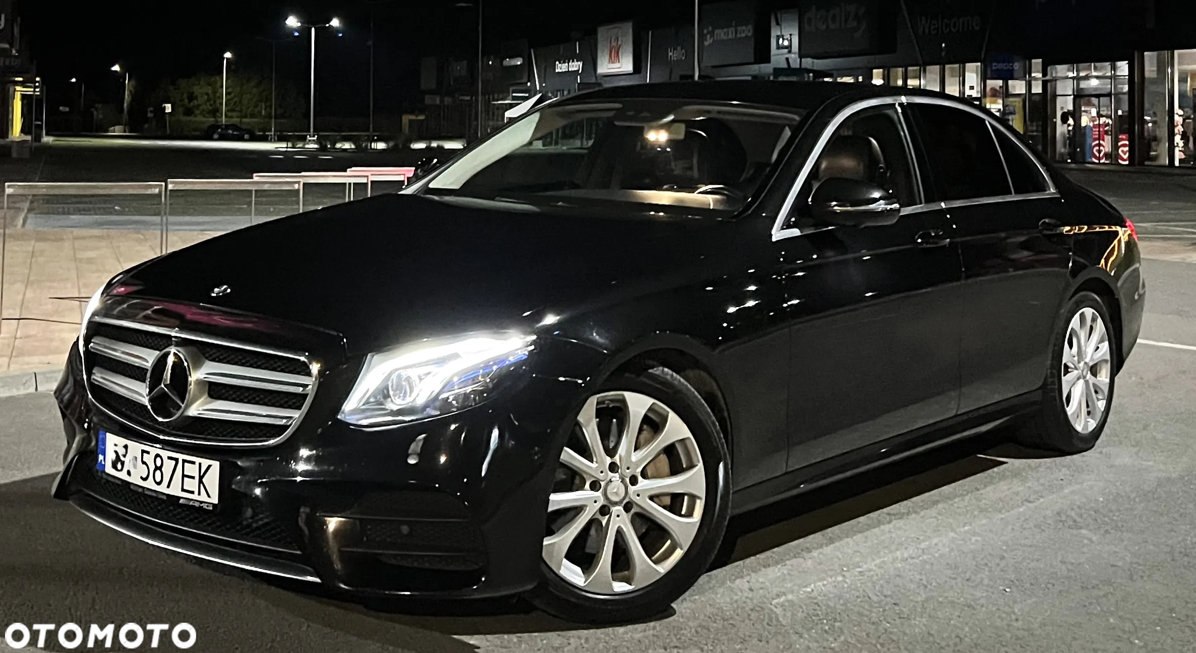 Mercedes-Benz Klasa E 220 d Business Edition 9G-TRONIC - 35