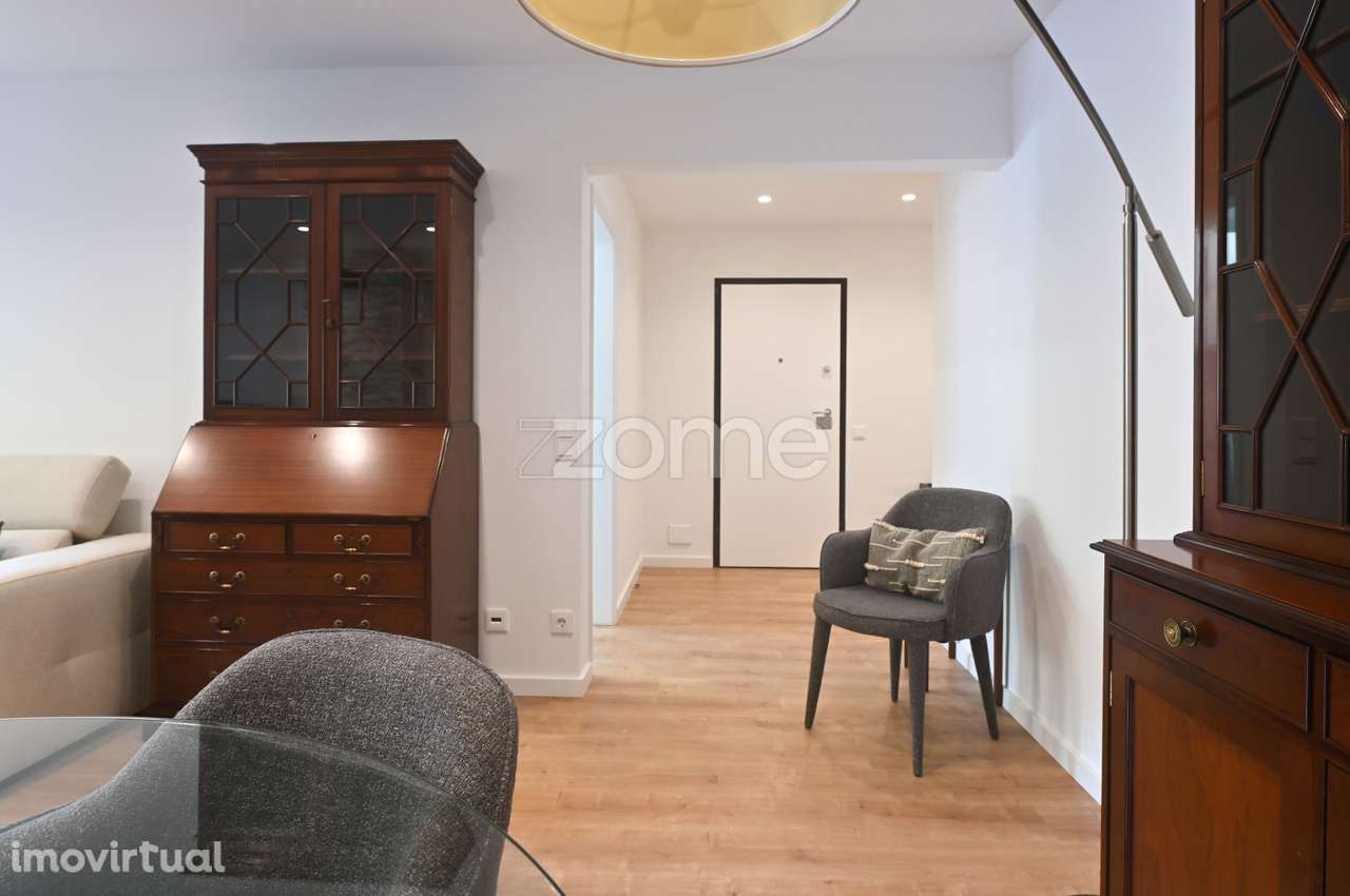 Apartamento T2 remodelado com terraço e garagem, Cascais - Grande imagem: 5/27