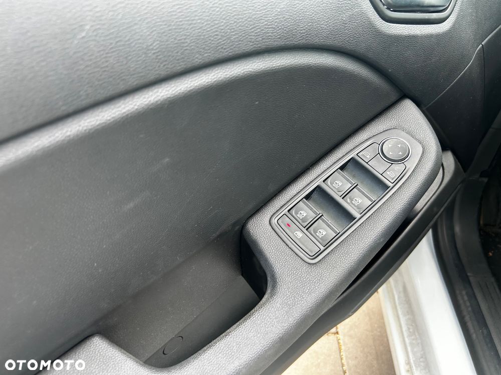 Renault Clio - 13