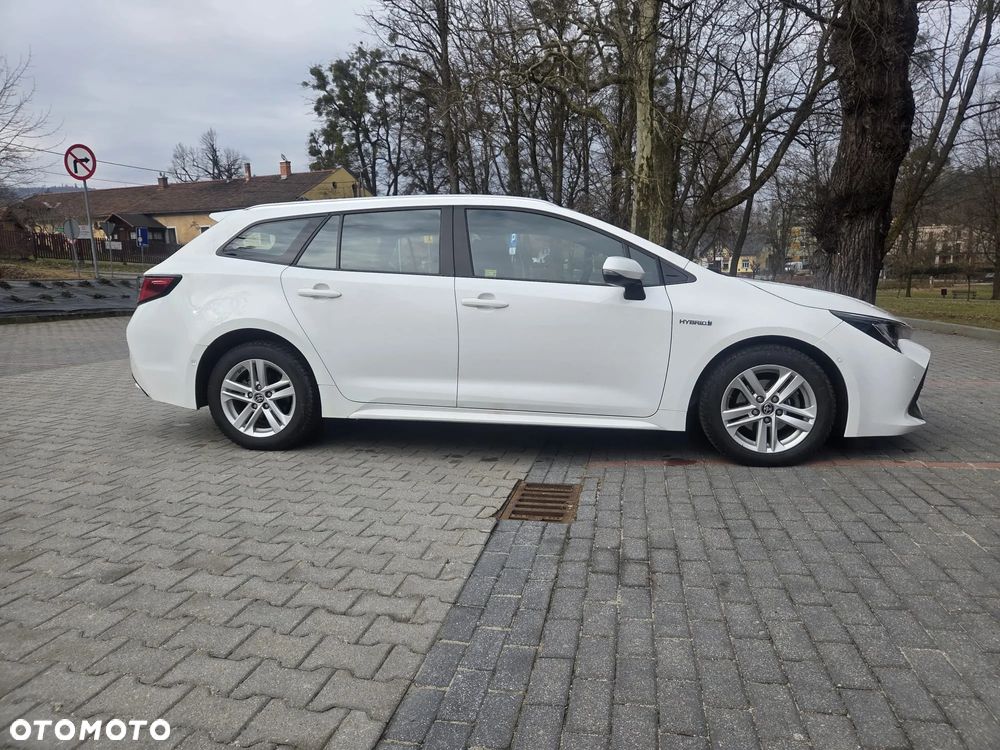 Toyota Corolla ver-1-8-hybrid-gpf-comfort - 8
