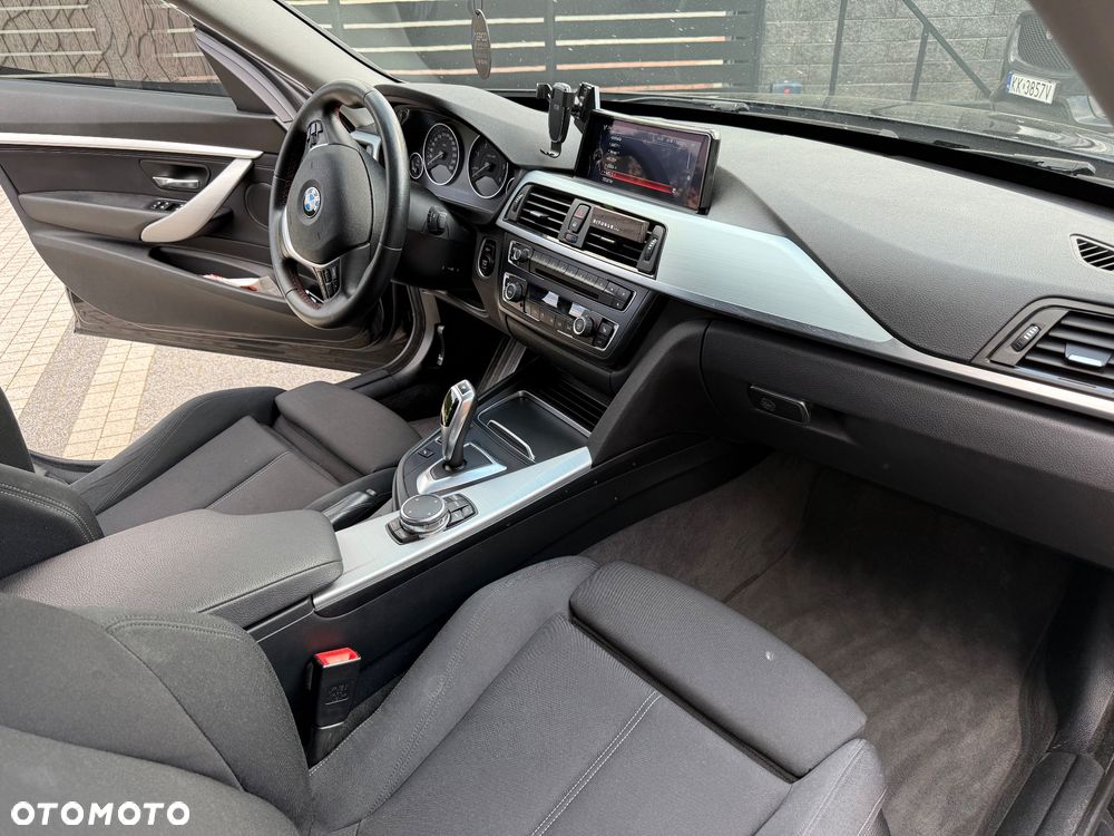 BMW 3GT 320d Sport-Aut Sport Line - 37