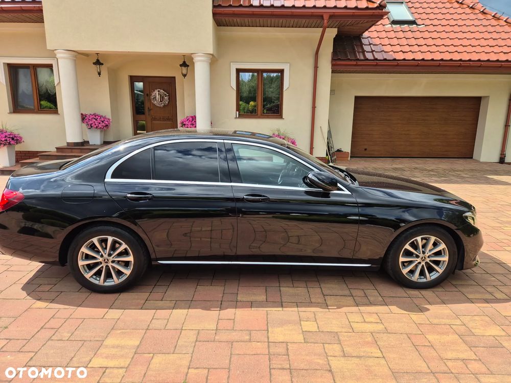 Mercedes-Benz Klasa E 220 d 4-Matic 9G-TRONIC - 1