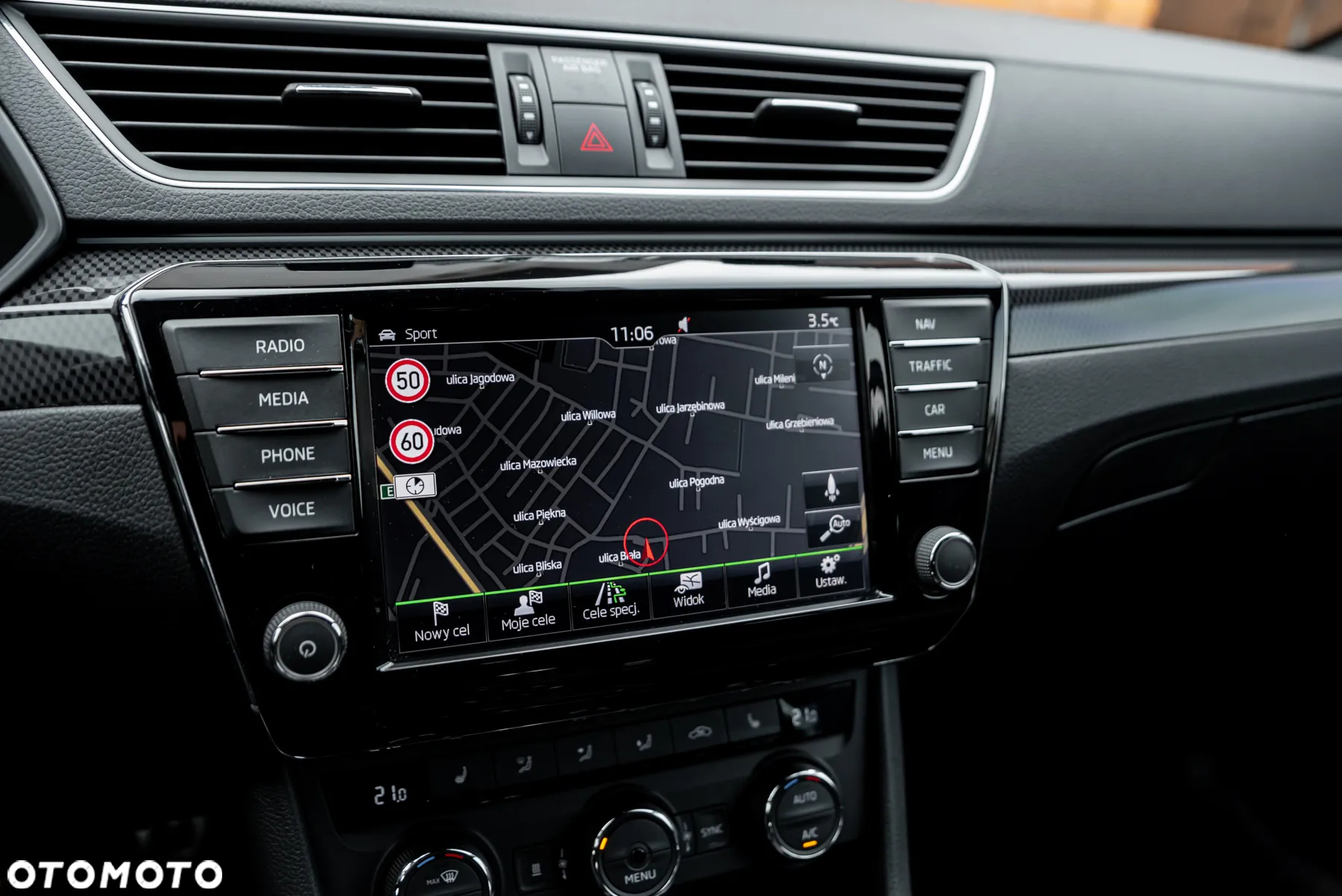 Skoda Superb 2.0 TDI DSG Sportline - 34