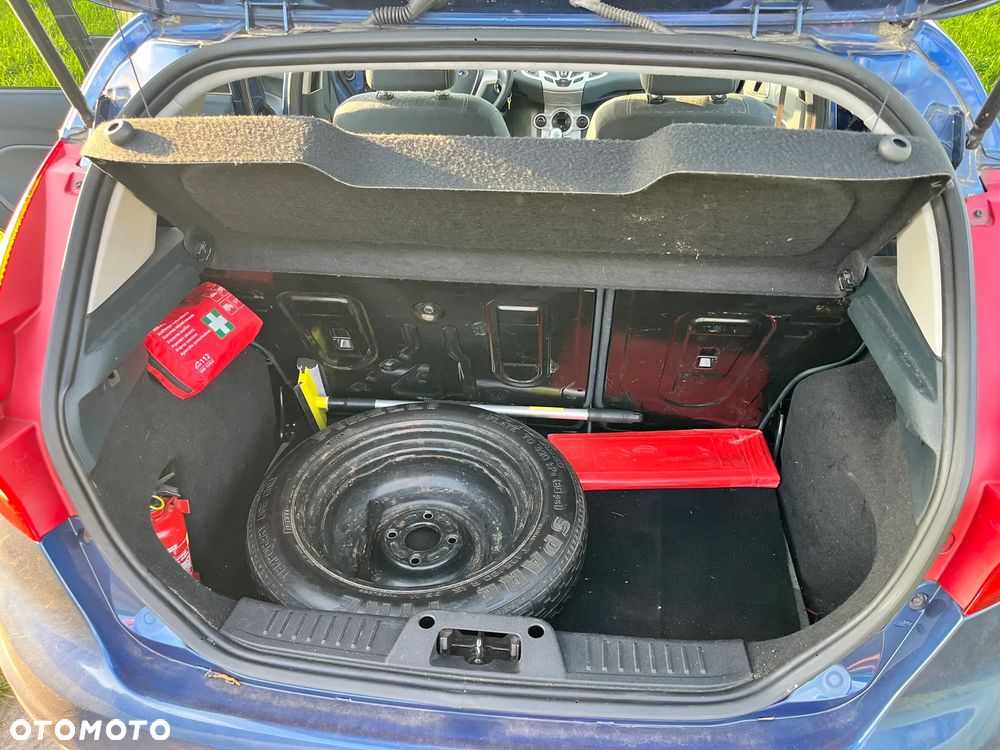 Ford Fiesta 1.4 Titanium EU5 - 16