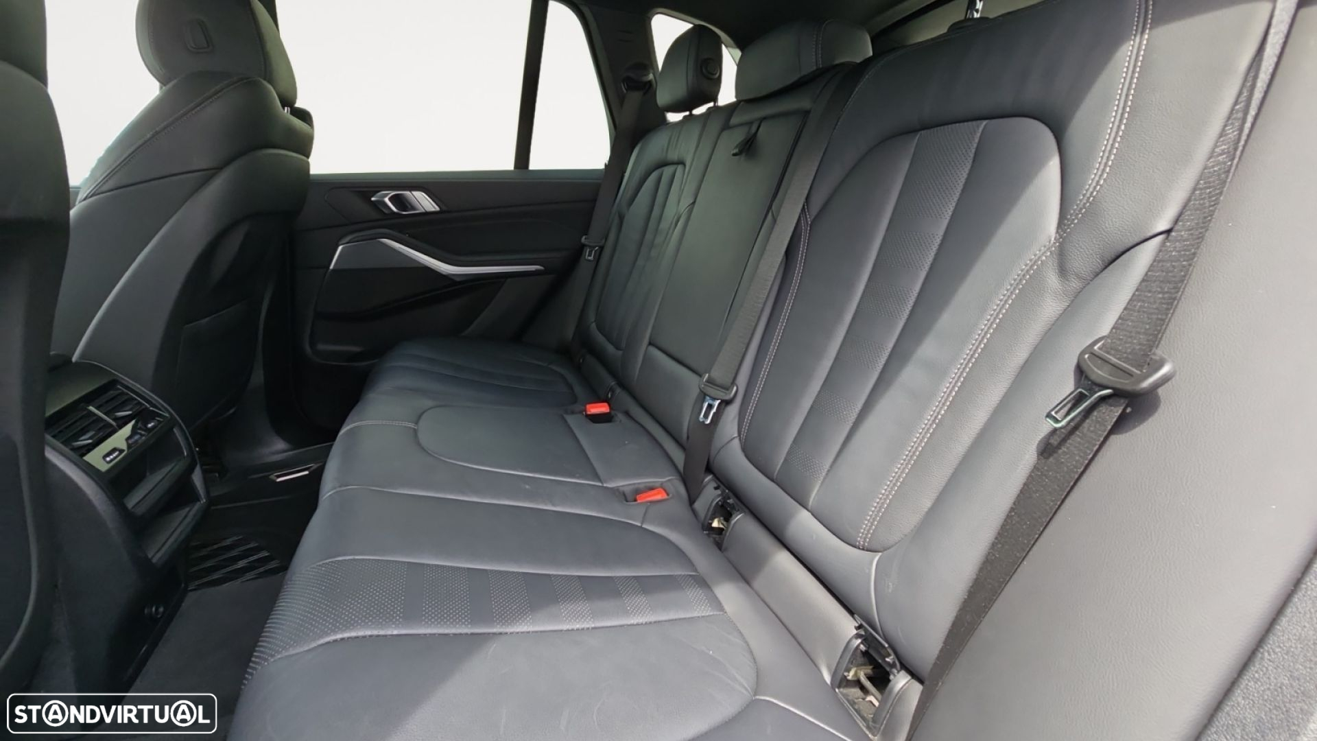 BMW X5 45 e xDrive Pack M - 14