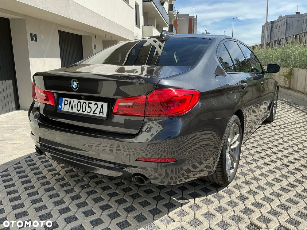 BMW Seria 5 520d Luxury Line - 38