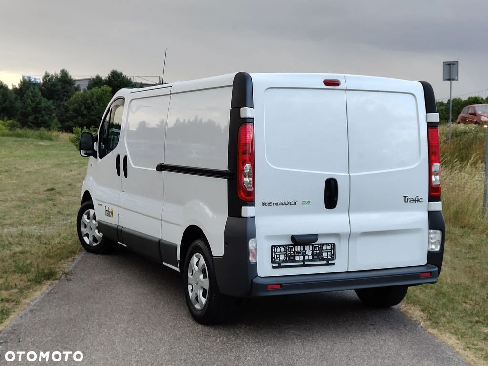 Renault Trafic - 11