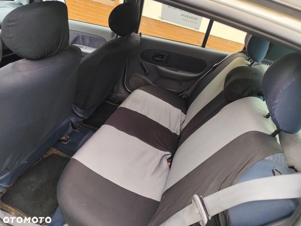 Renault Clio - 6