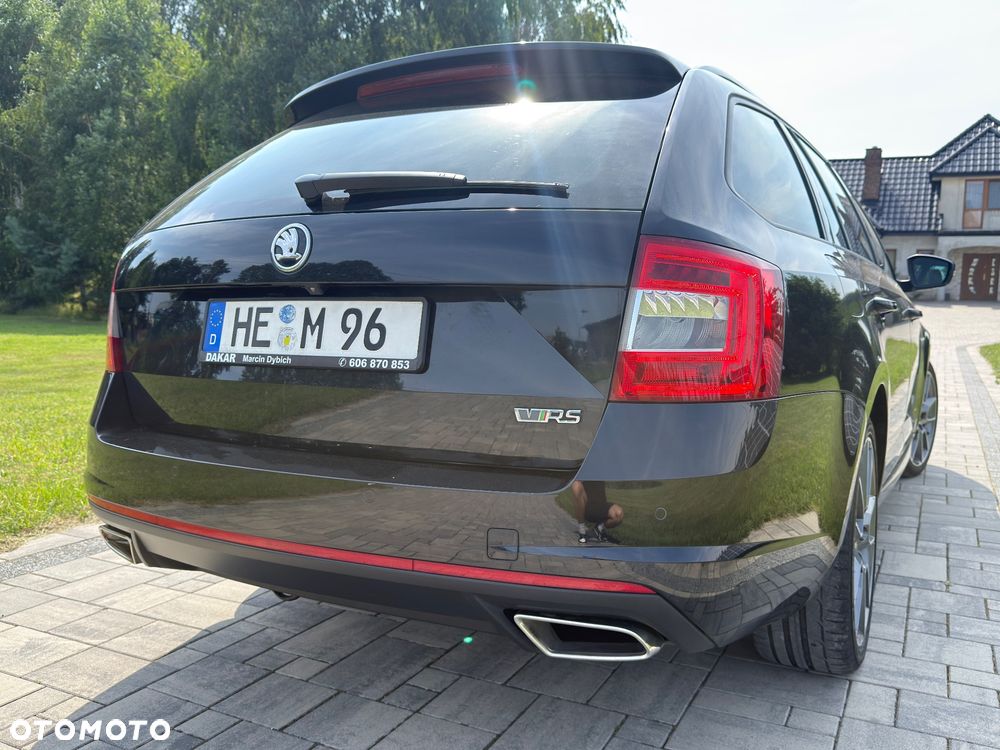 Skoda Octavia 2.0 TDI RS DSG - 3