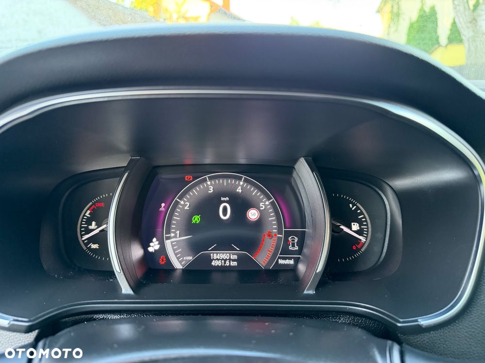 Renault Megane ENERGY TCe 160 BOSE EDITION - 32
