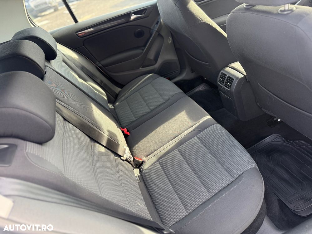 Volkswagen Golf 1.6 Edition - 6