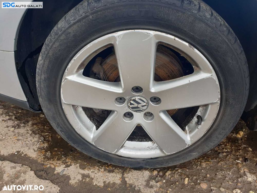 Set 4 Jante Roti Aliaj 235 45 17 R17 5x112 Volkswagen Golf 6 2008 - 2014 [0414] - 4