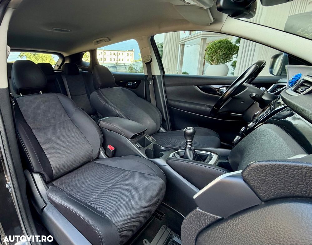 Nissan Qashqai 1.6 DCI TEKNA - 11
