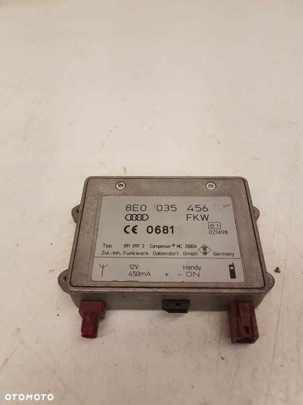 WZMACNIACZ ANTENY AUDI A4 B7 A6 C6 8E0035456 - 1