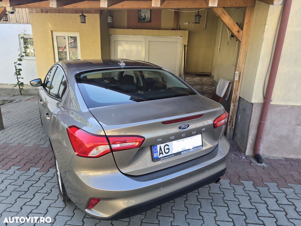 Ford Focus - 7